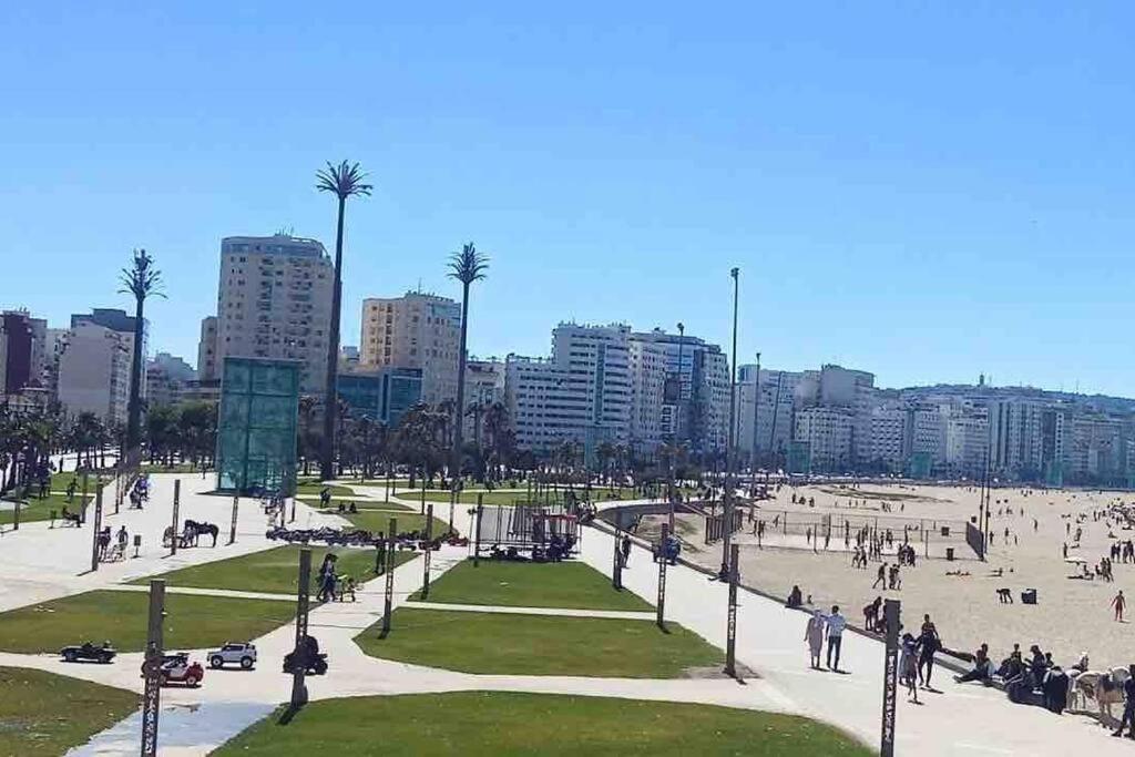 Apartment Oumnia 1 - City Center Tangier Bagian luar foto
